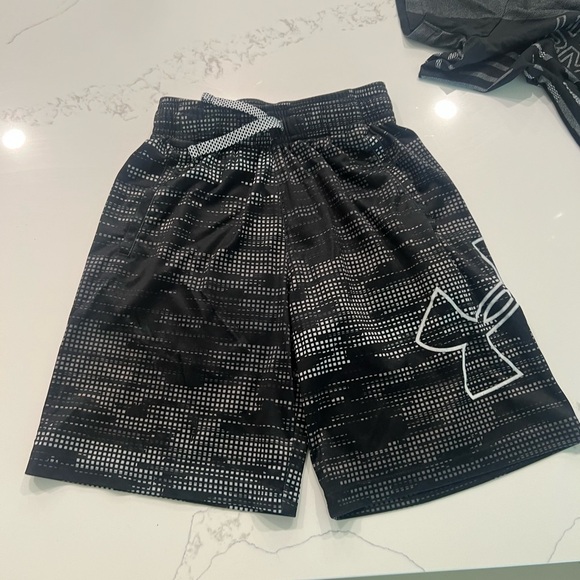 Boys under armour set - Picture 7 of 7